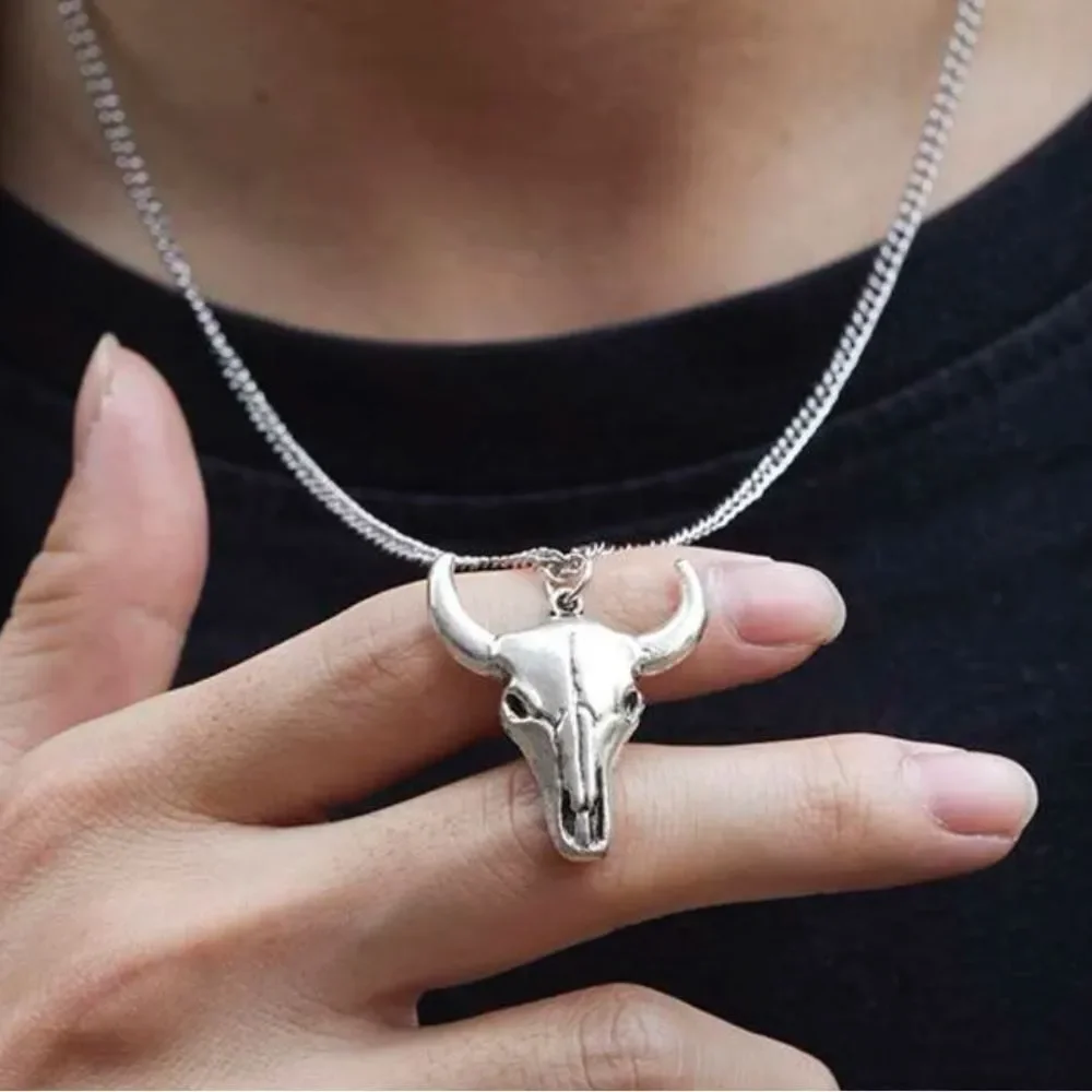 Silver cow skull head with silver chain! New unisex